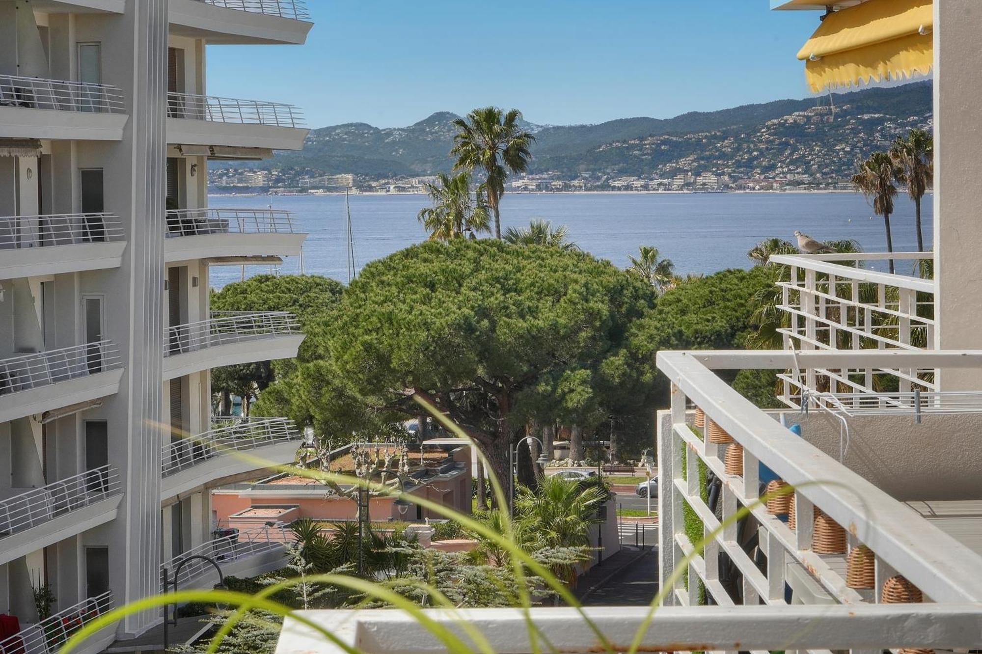 Frgk "Etoile Du Sud Terrasse Vue Mer Palm Beach" Cannes Dış mekan fotoğraf
